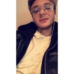 Meet your Posher, Maxime